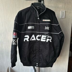 🔴 SOLD 🔴 BNWT H&M Divided unisex oversized warm bomber jacket, Size M